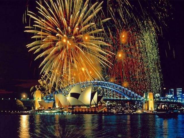 A Glimpse of Sydney'Iconic Fireworks